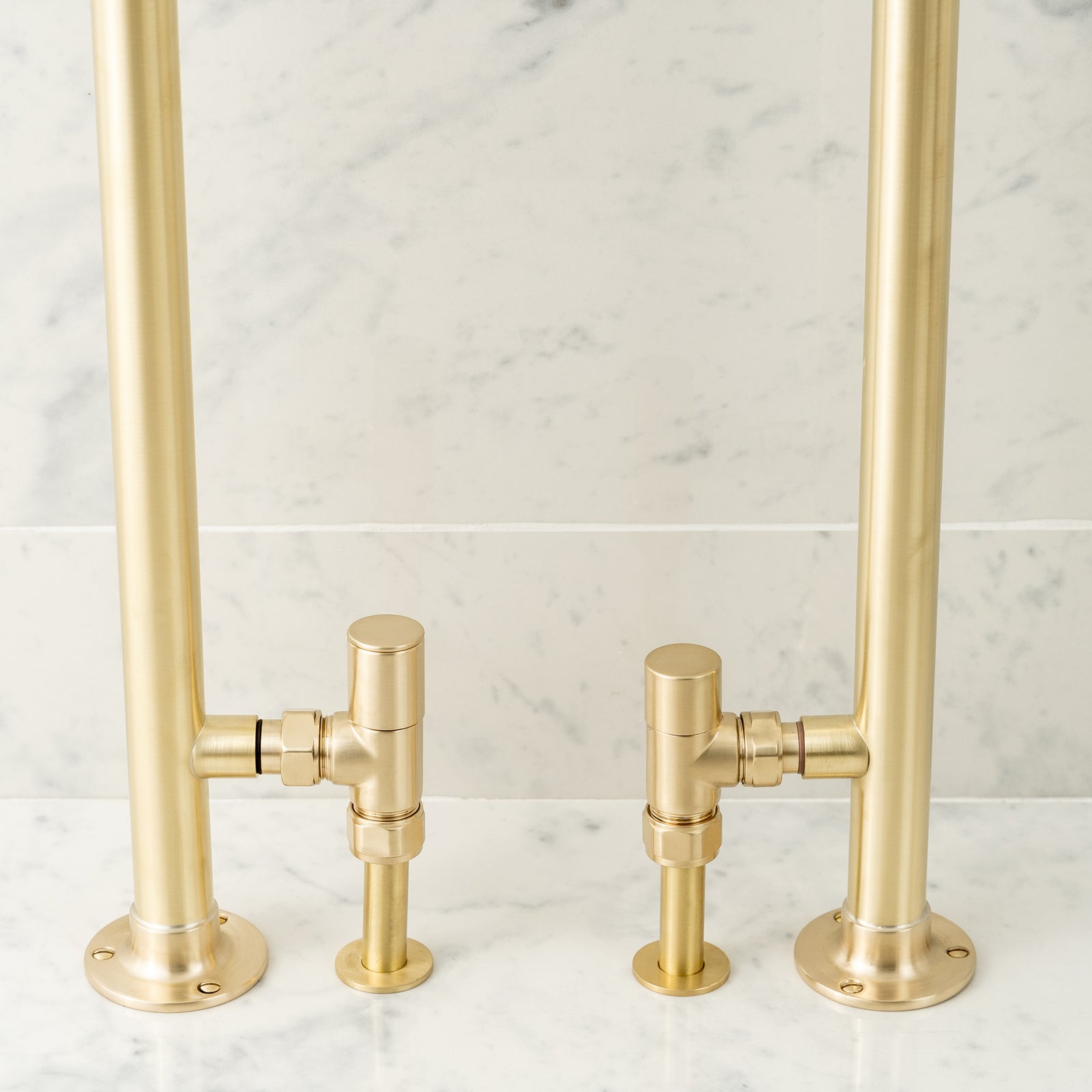 Manual Radiator Valves - Rutland London