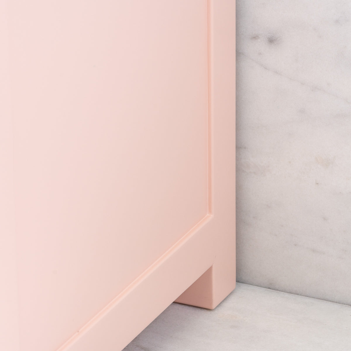 Charterhouse Vanity Suite (Inc. Marble Top, Upstand & Basin) - Rutland London