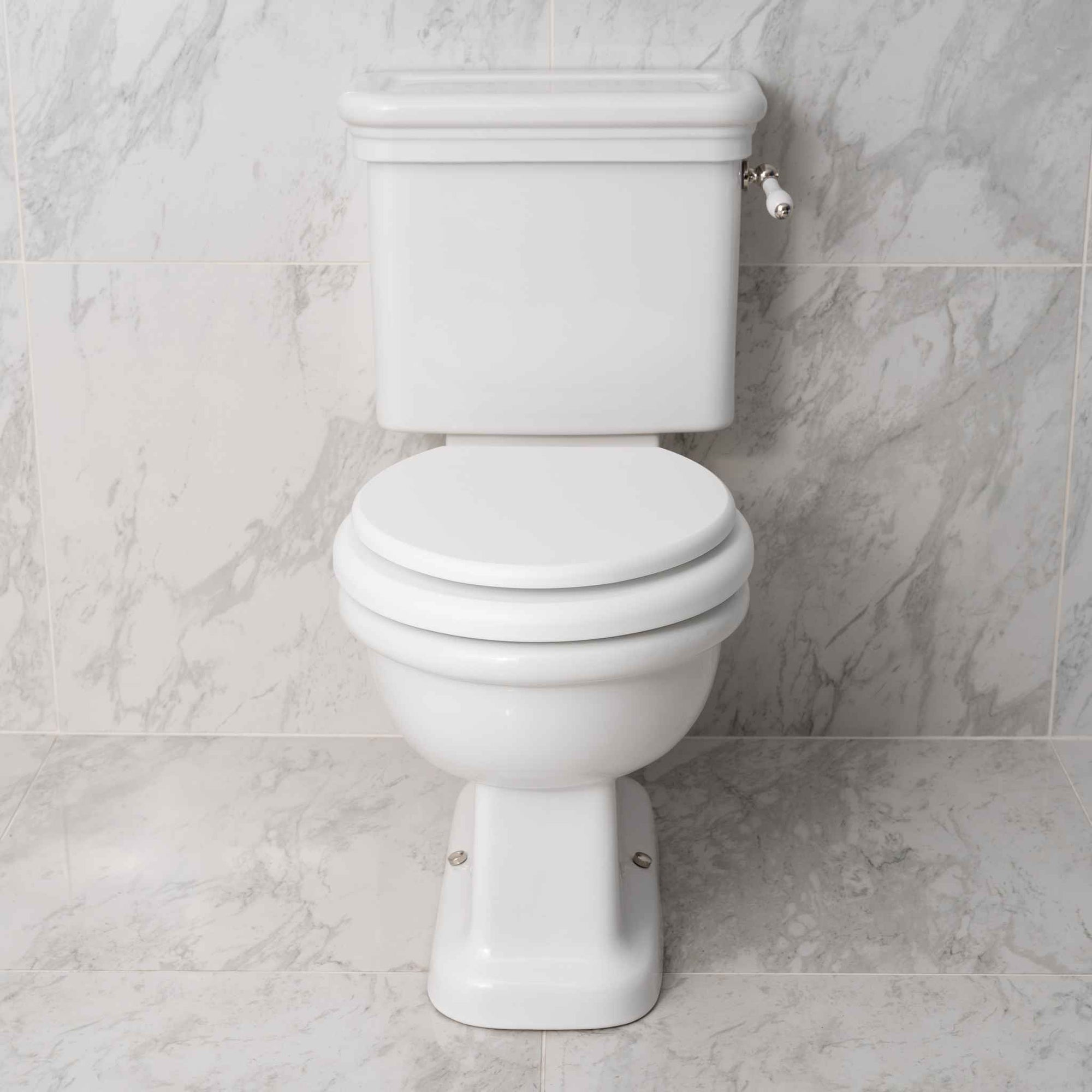 Chelsea Cambridge White Classic Loo Seat - Rutland London