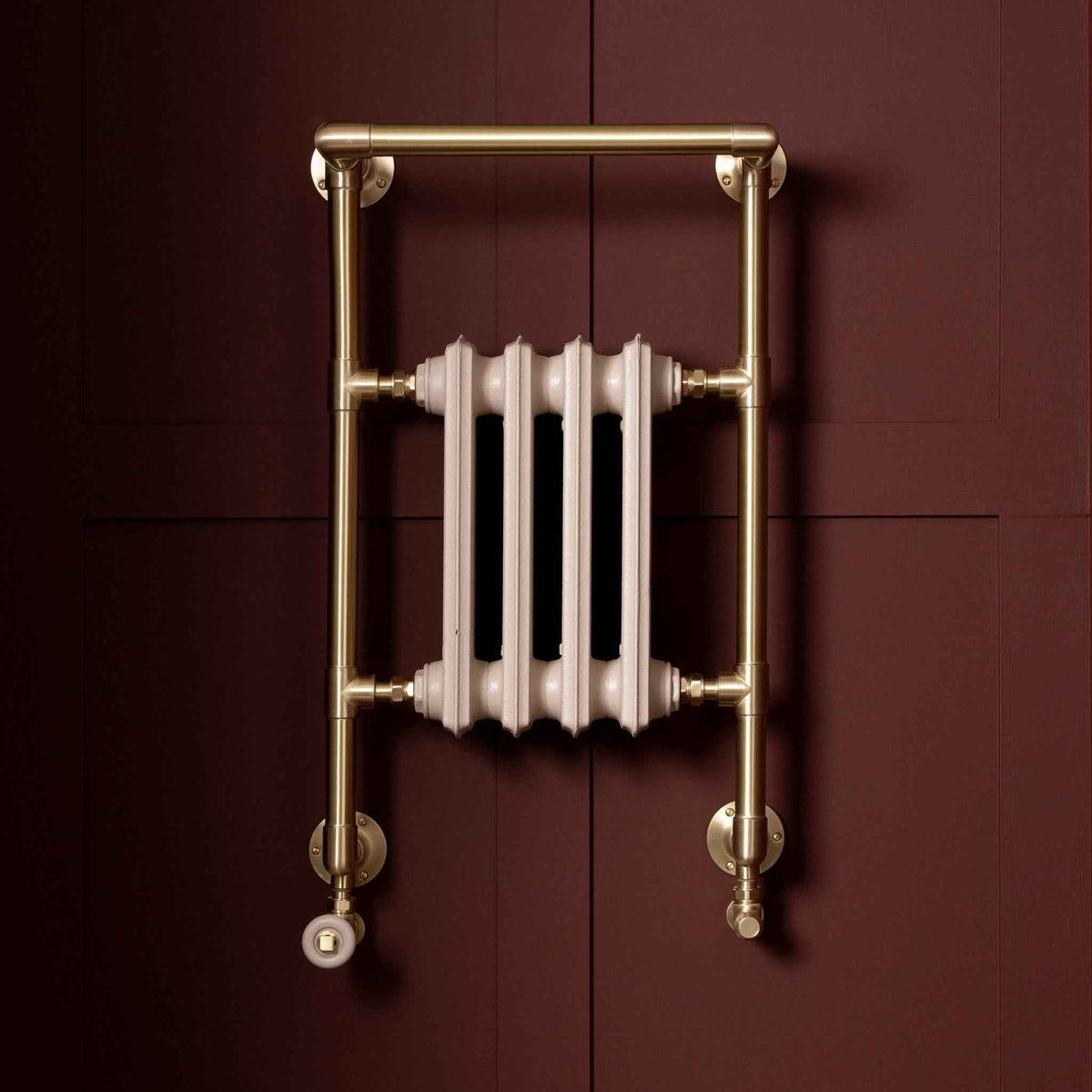 Cleveland Heated Towel Rail (Inc. Cast Iron Radiator) - Rutland London