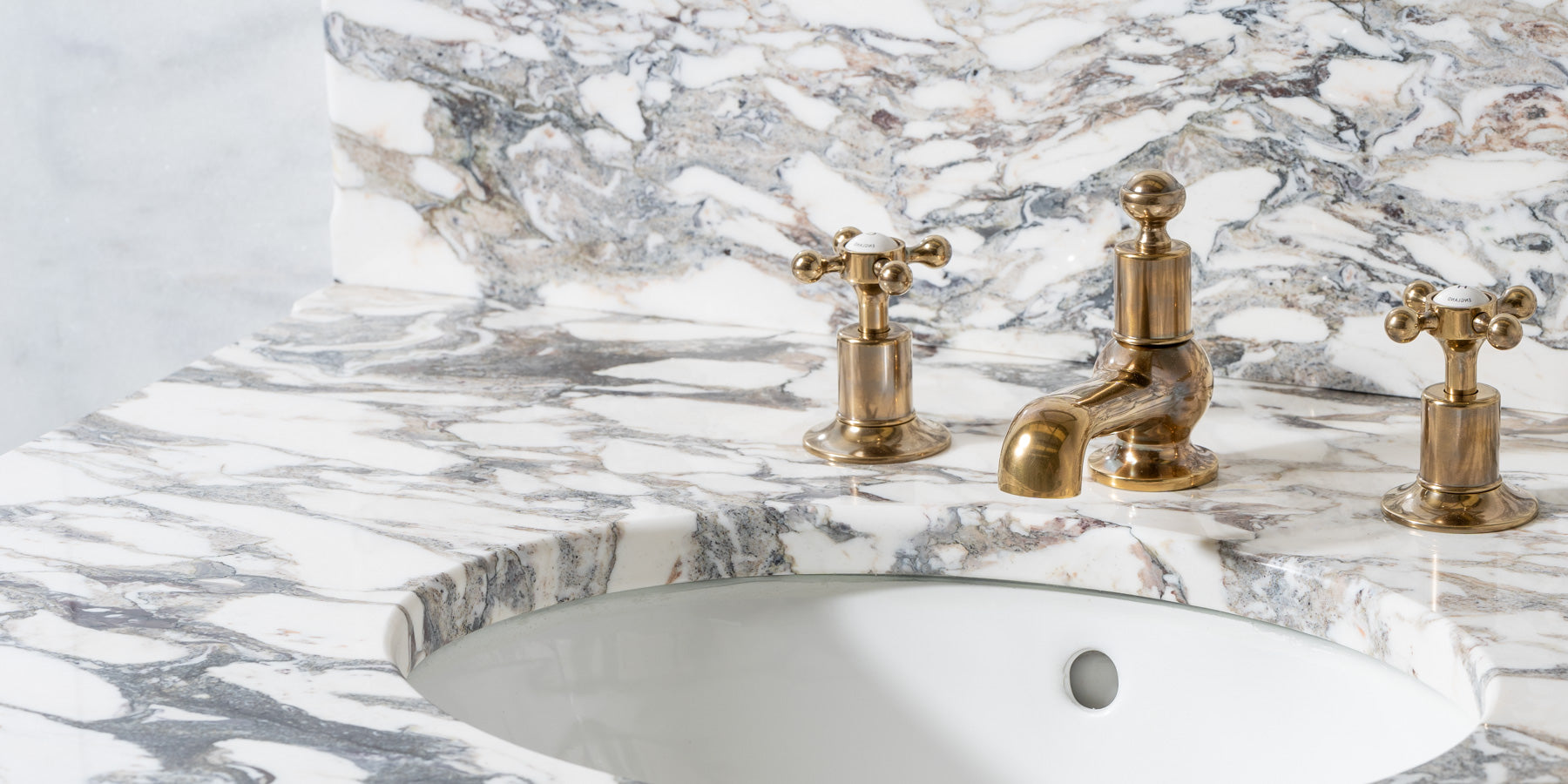 20+ Brassware Finishes - Rutland London