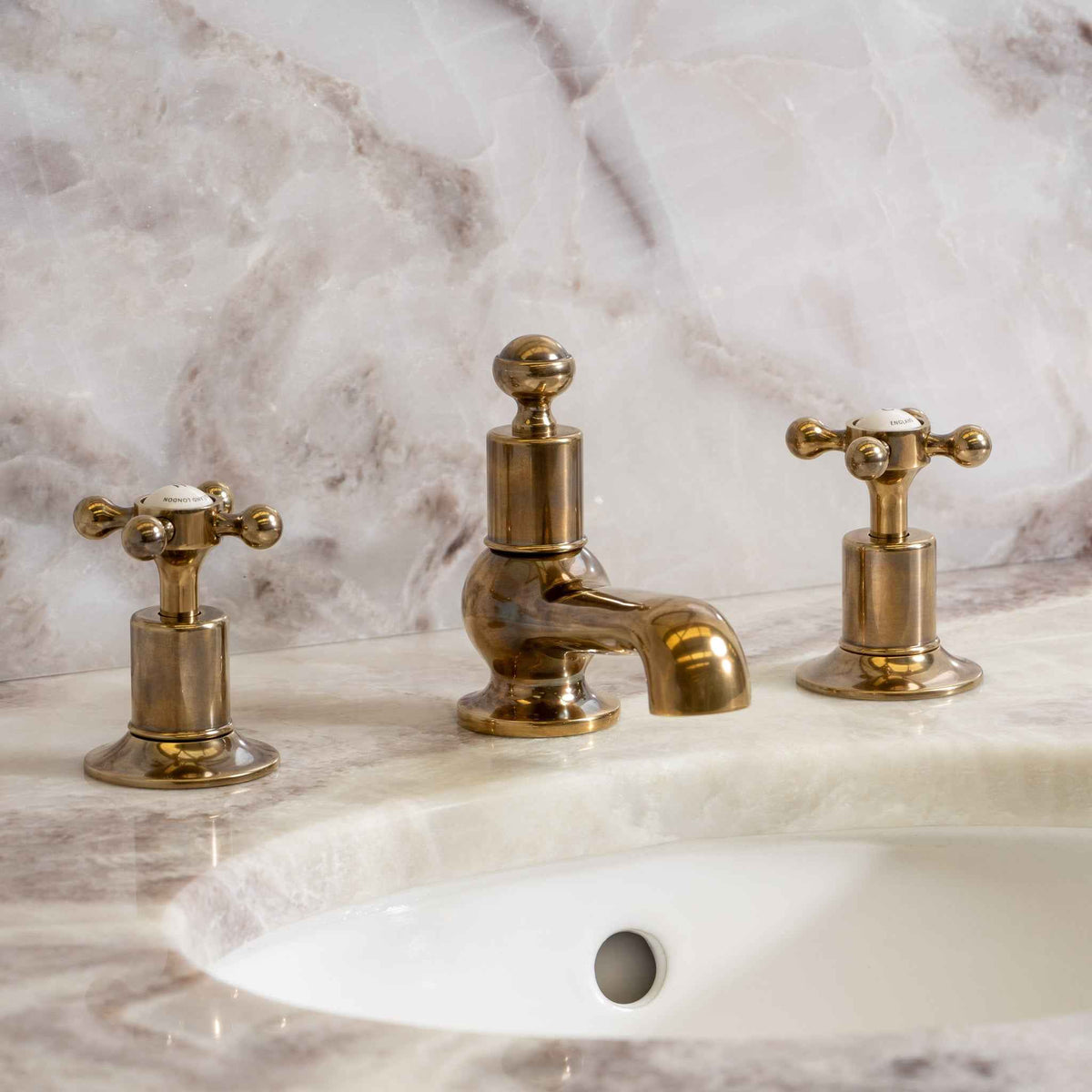 Ravenscourt Vanity Suite (Inc. Marble Top, Upstand, Brass Rack &amp; Basin) - Rutland London