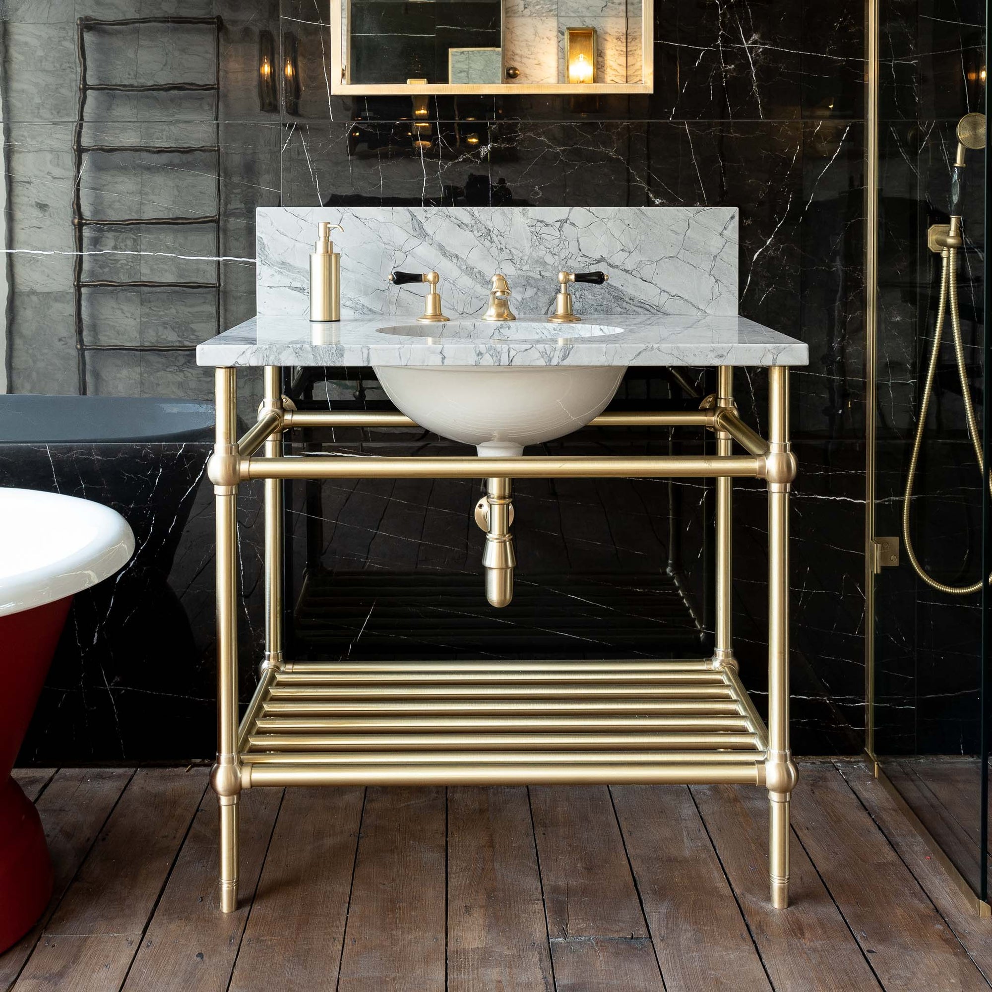 Vanity Suites - Rutland London