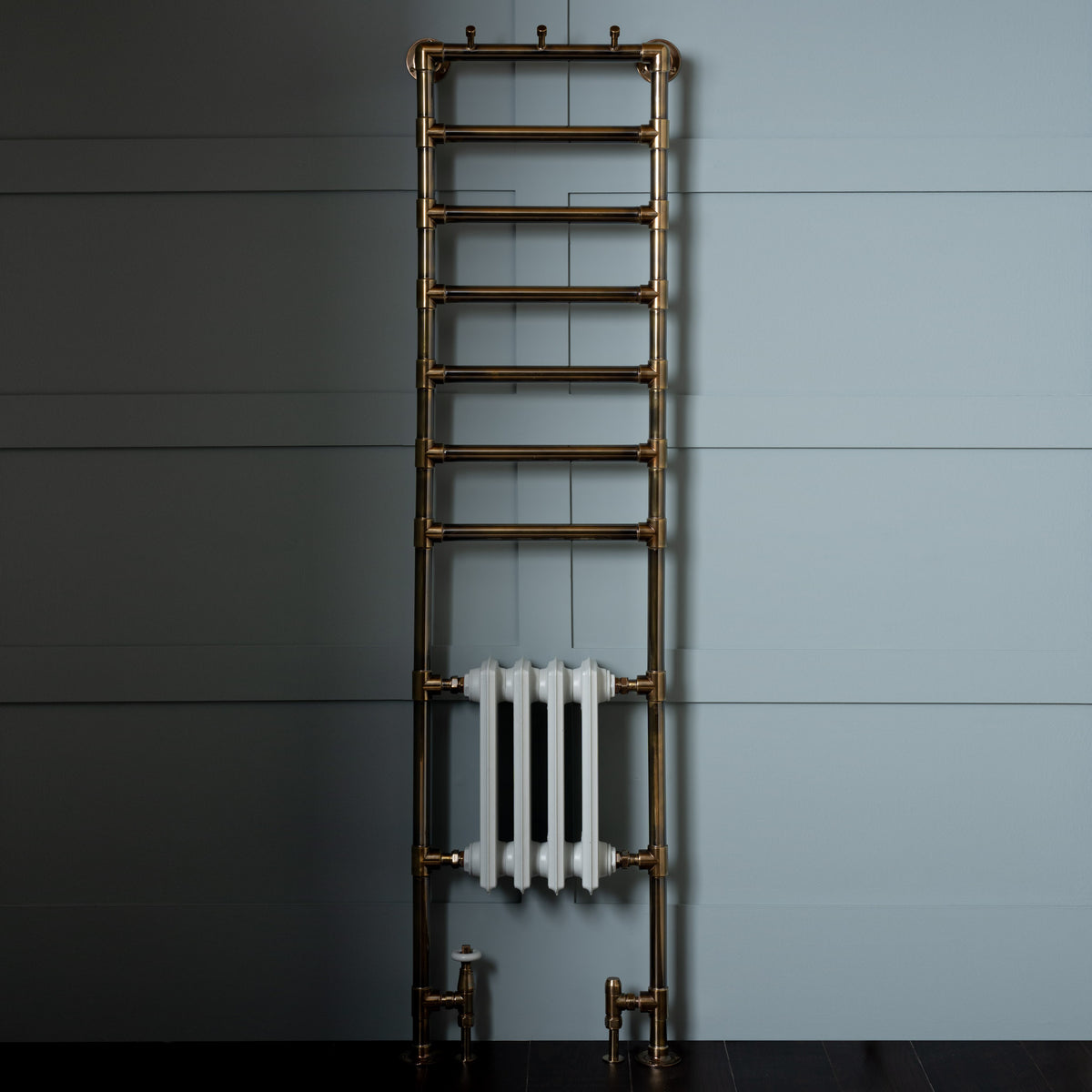 Carlyle Heated Utility Rack (Inc. Cast Iron Radiator) - Rutland London