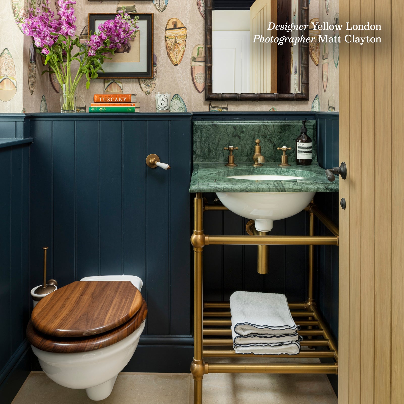 Westminster Single Vanity Suite (Inc. Marble Top, Upstand, Brass Rack & Basin) - Rutland London